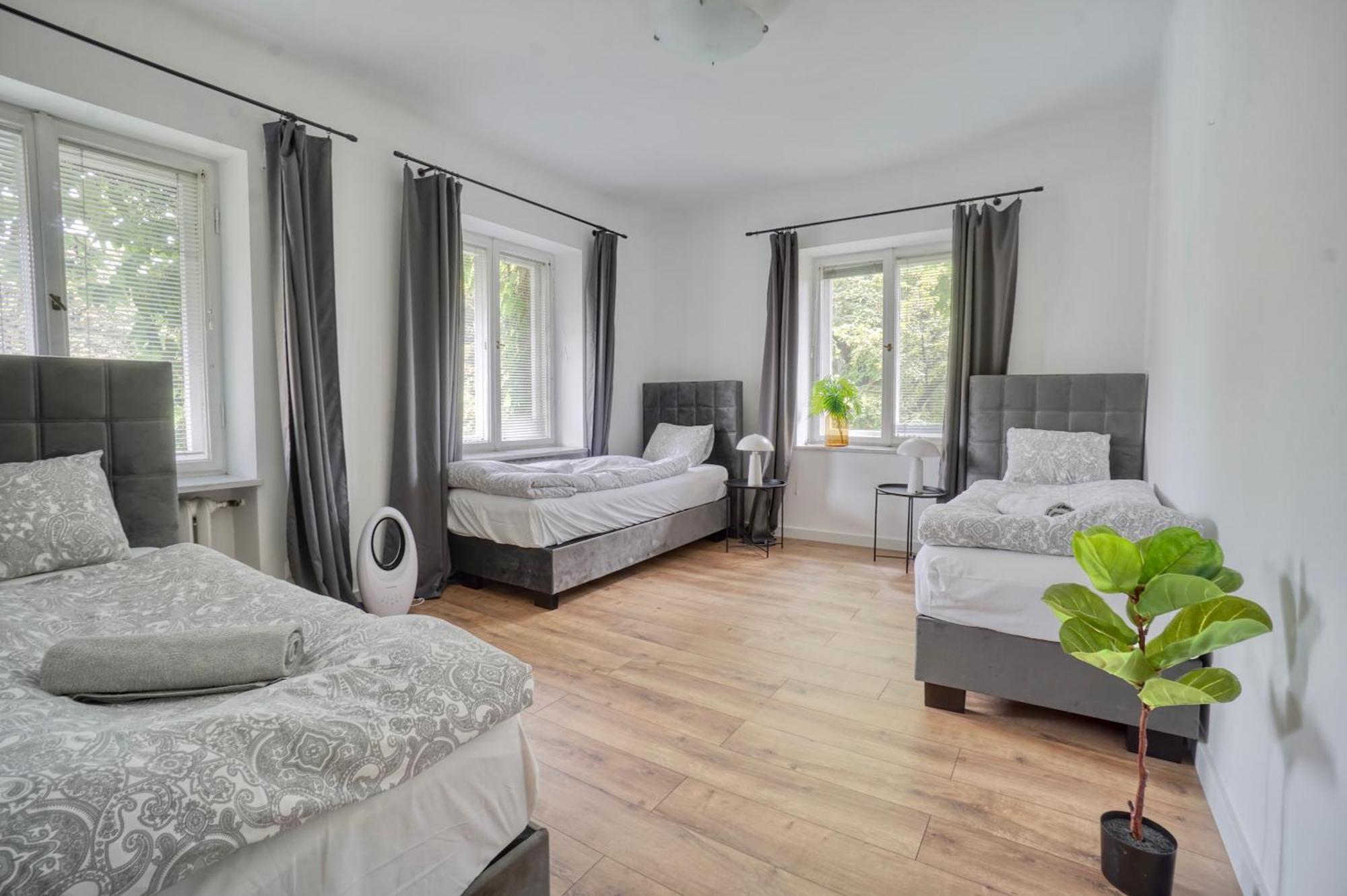 Warsaw Premium Apartments Boczna Buitenkant foto